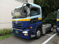 UDトラックス（日産） 大型 トラクタ ADG-GK4XAB (6946) 1枚目