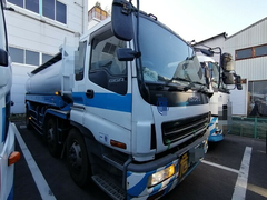 Isuzu Large Tank truck KL-CYG23P3 (7481) 1枚目