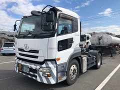 UDトラックス（日産） 大型 トラクタ ADG-GK4XAB (5544) 1枚目