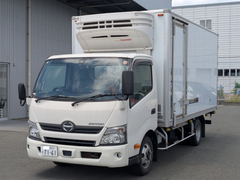 Hino Small Freezer box_body TKG-XZU712M (109912) 1枚目