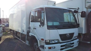 UDトラックス（日産） 中型 冷蔵冷凍バン PB-MK36A (3003) 1枚目