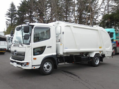 日野 中型 塵芥車（プレス式） 2KG-FC2ABA (9613) 1枚目