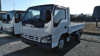いすゞ 小型 土砂ダンプ PB-NKR81AD (2643) 1枚目