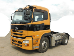 Nissan UD Large Tractor ADG-GK4XAB (2243) 1枚目
