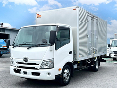 日野 小型 バン 2PG-XZU712M (111709) 1枚目