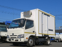 Hino Small Freezer box_body 2KG-XZU675M (113194) 1枚目
