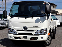 トヨタ 小型 平ボディ 2RG-XZC605 (112205) 1枚目