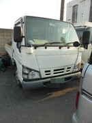UDトラックス（日産） 小型 平ボディ PB-AKR81A (2920) 1枚目