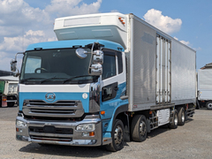 UDトラックス（日産） 大型 冷蔵冷凍バン QKG-CG5ZA (109094) 1枚目