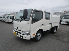 Hino Small Double cab 2KG-XZU605M (95534) 1枚目