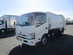 日野 小型 塵芥車（プレス式） 2KG-XZU710M (106522) 1枚目