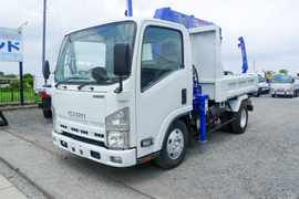 Isuzu Small Crane equipped trucks TKG-NMR85N (110311) 1枚目
