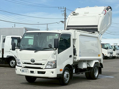 トヨタ 小型 塵芥車（プレス式） 2KG-XZU700 (88742) 1枚目