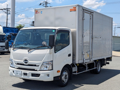 Hino Small Aluminium box body 2RG-XZU710M (88967) 1枚目