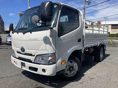 トヨタ 小型 平ボディ 2RG-XZU605 (89009) 1枚目