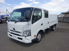 Hino Small Double cab 2RG-XZU710M (89166) 1枚目