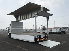 Isuzu Small Aluminium Wing body 2RG-FRR90T2 (89361) 1枚目