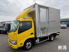 日野 小型 アルミバン 2RG-XZC605M (89693) 1枚目