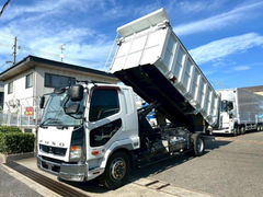 Mitsubishi Fuso 6studs large Dump trucks QKG-FK62FZ (89759) 1枚目