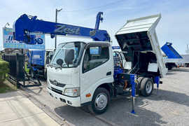Hino Small Crane equipped trucks TKG-XZU620T (90000) 1枚目