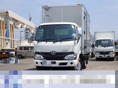 トヨタ 小型 アルミバン TPG-XZU605 (89401) 1枚目