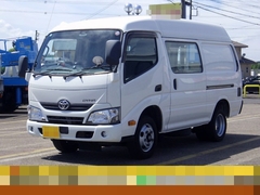 トヨタ 小型 アルミバン TKG-XZC605V (90298) 1枚目