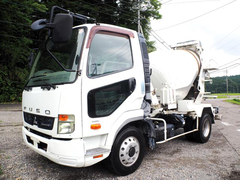 Mitsubishi Fuso Middle Mixer trucks ********* (90396) 1枚目