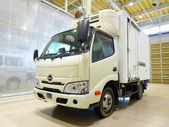 日野 小型 冷凍冷蔵バン 2RG-XZC605M (91361) 1枚目