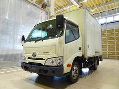 トヨタ 小型 アルミバン 2RG-XZU605 (91378) 1枚目