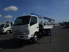 日野 小型 クレーン付き 2KG-XZU710M (91435) 1枚目