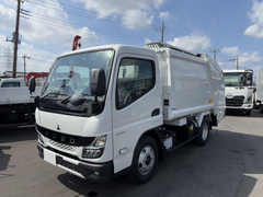 三菱ふそう 小型 塵芥車（プレス式） 2RG-FEAV0 (92040) 1枚目