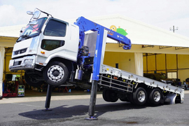 Mitsubishi Fuso Large 2DG-FQ62F (92113) 1枚目