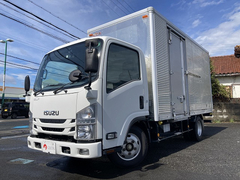 Isuzu Small Aluminium box body TRG-NMR85AN (92208) 1枚目
