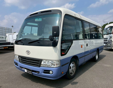 Toyota Small Buses SDG-XZB40 (92279) 1枚目