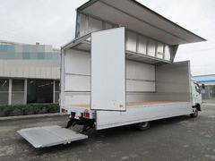 Mitsubishi Fuso 6studs large Wing body 2KG-FK65FZ (8300) 1枚目
