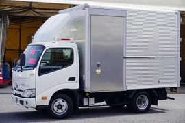Toyota Small Aluminium box body 2RG-XZC605 (92919) 1枚目