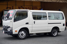 Hino Small Light van TPG-XZC605Y (92942) 1枚目