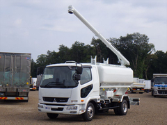 三菱ふそう 中型 バルク車 2KG-FK62F (93306) 1枚目