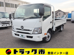 日野 小型 平ボディ 2RG-XZU710M (93403) 1枚目