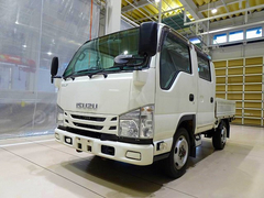 いすゞ 小型 Wキャブ TRG-NHS85A (93486) 1枚目