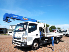 Mitsubishi Fuso Small Flat body ********* (93761) 1枚目