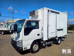 いすゞ 小型 冷凍冷蔵バン TPG-NJR85AN (93930) 1枚目