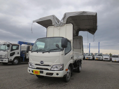日野 小型 アルミウィング 2RG-XZC605M (94551) 1枚目