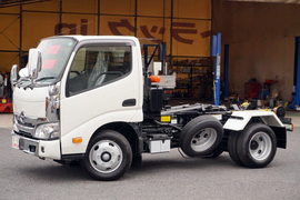 日野 小型 コンテナ専用車 2KG-XZU605M (94662) 1枚目