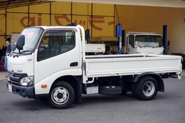 日野 小型 平ボディ TKG-XZU605M (94741) 1枚目