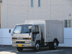 いすゞ 小型 塵芥車（プレス式） U-NKR58E2N (1923) 1枚目