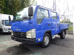 Isuzu Small Double cab TPG-NHR85A (110254) 1枚目