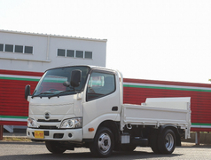 日野 小型 平ボディ 2RG-XZU605M (95799) 1枚目