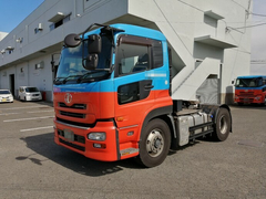 UDトラックス（日産） 大型 トラクタ AKG-GK4XAB (5651) 1枚目