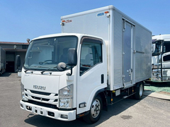 いすゞ 小型 バン TRG-NMR85AN (110430) 1枚目